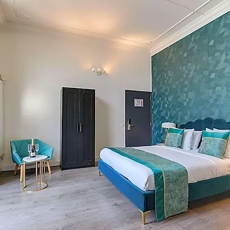 Royal Bridges Hotell