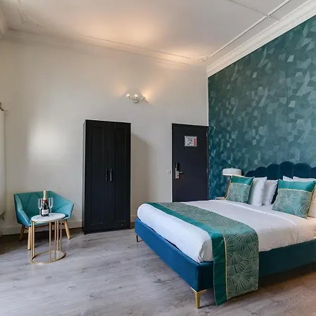 Royal Bridges Hotel