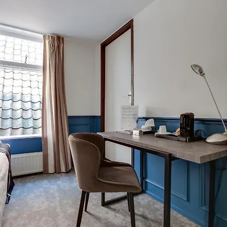 Royal Bridges 4* Delft