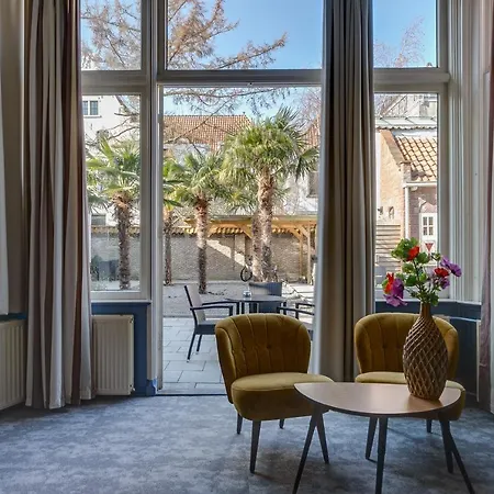 Royal Bridges Hotel Delft