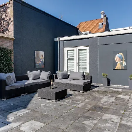 Royal Bridges 4* Delft