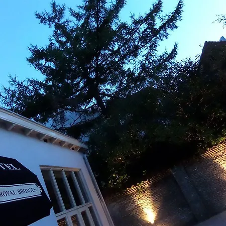 Royal Bridges Hotel 4*