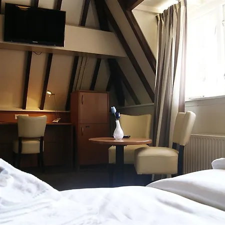 Royal Bridges 4*