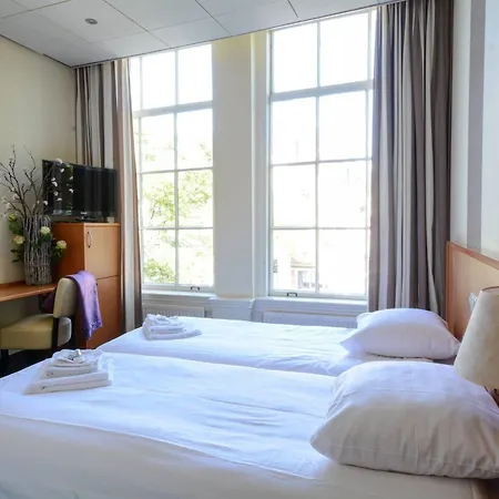Royal Bridges Hotel Delft
