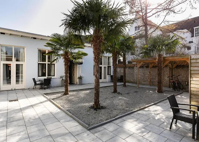 Hotel Royal Bridges 4*