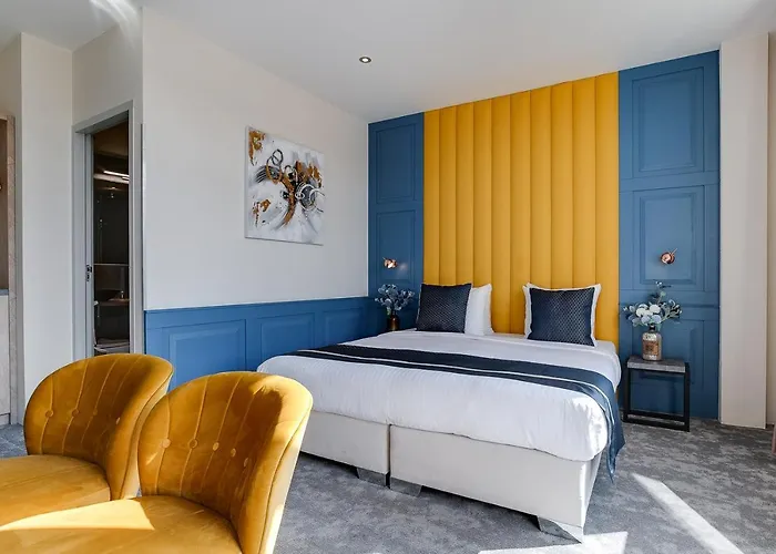 Royal Bridges 4* Delft