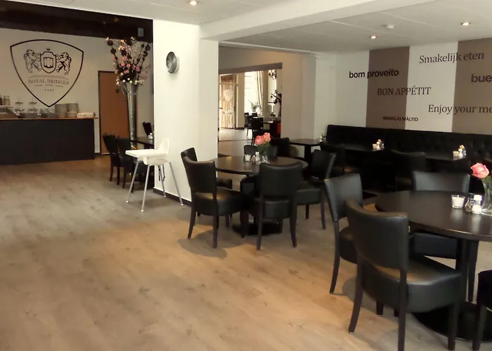 Royal Bridges Hotel 4*