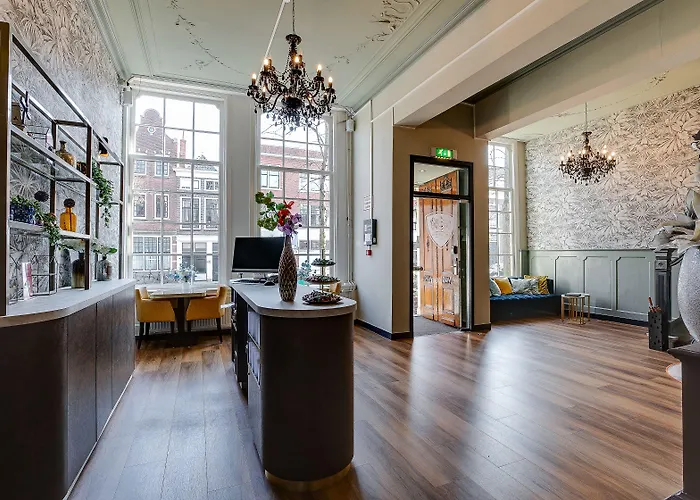 Royal Bridges Hotel Delft