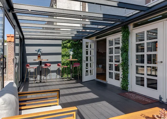 Royal Bridges Hotel Delft